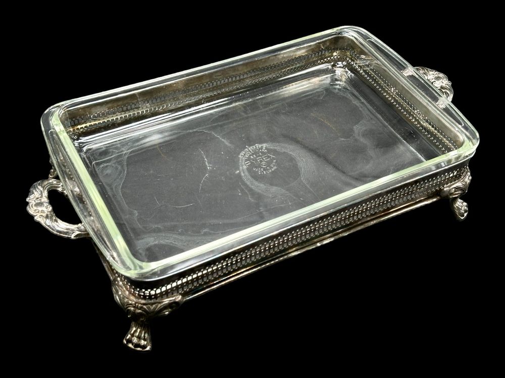 Petit plateau de table Wiskemann métal argenté Motif floral (Gebraucht) in Prilly für CHF 10