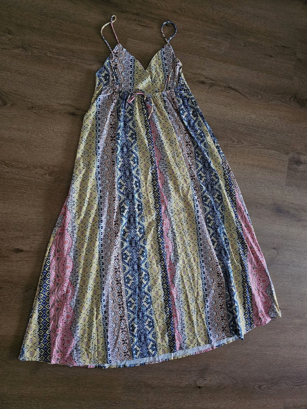 Robes: Maxikleid M neu – Neuf (Voir description) à Büttikon AG par PAM120319 2
