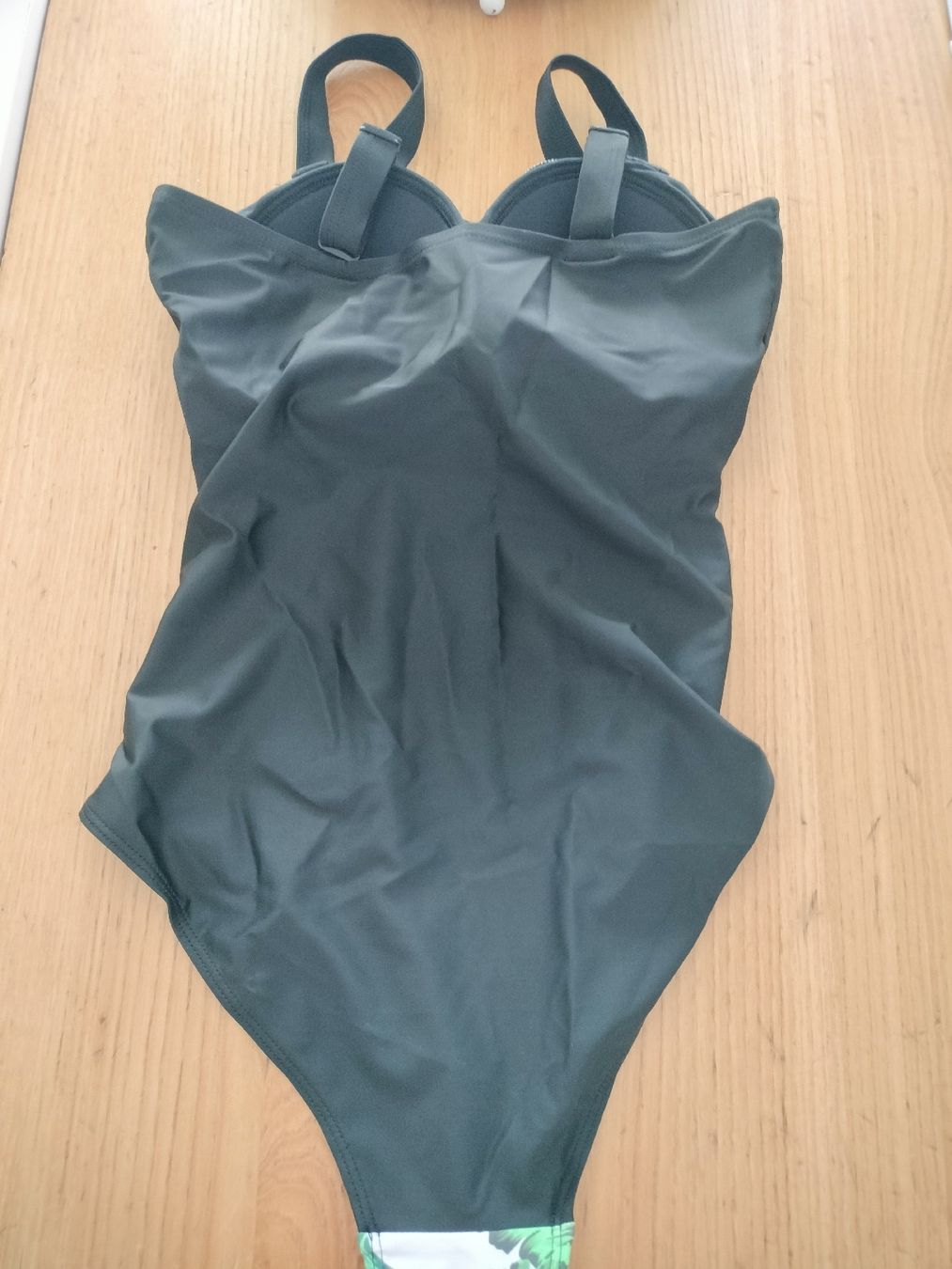 Maillots de bain & Bikinis: schlank Badeanzug gr S neu – Neuf avec emballage d'origine à Gordevio par LadyTicino 3