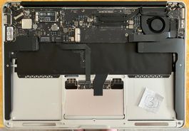Macbook Air 13 Zoll; A4166 (defekt)