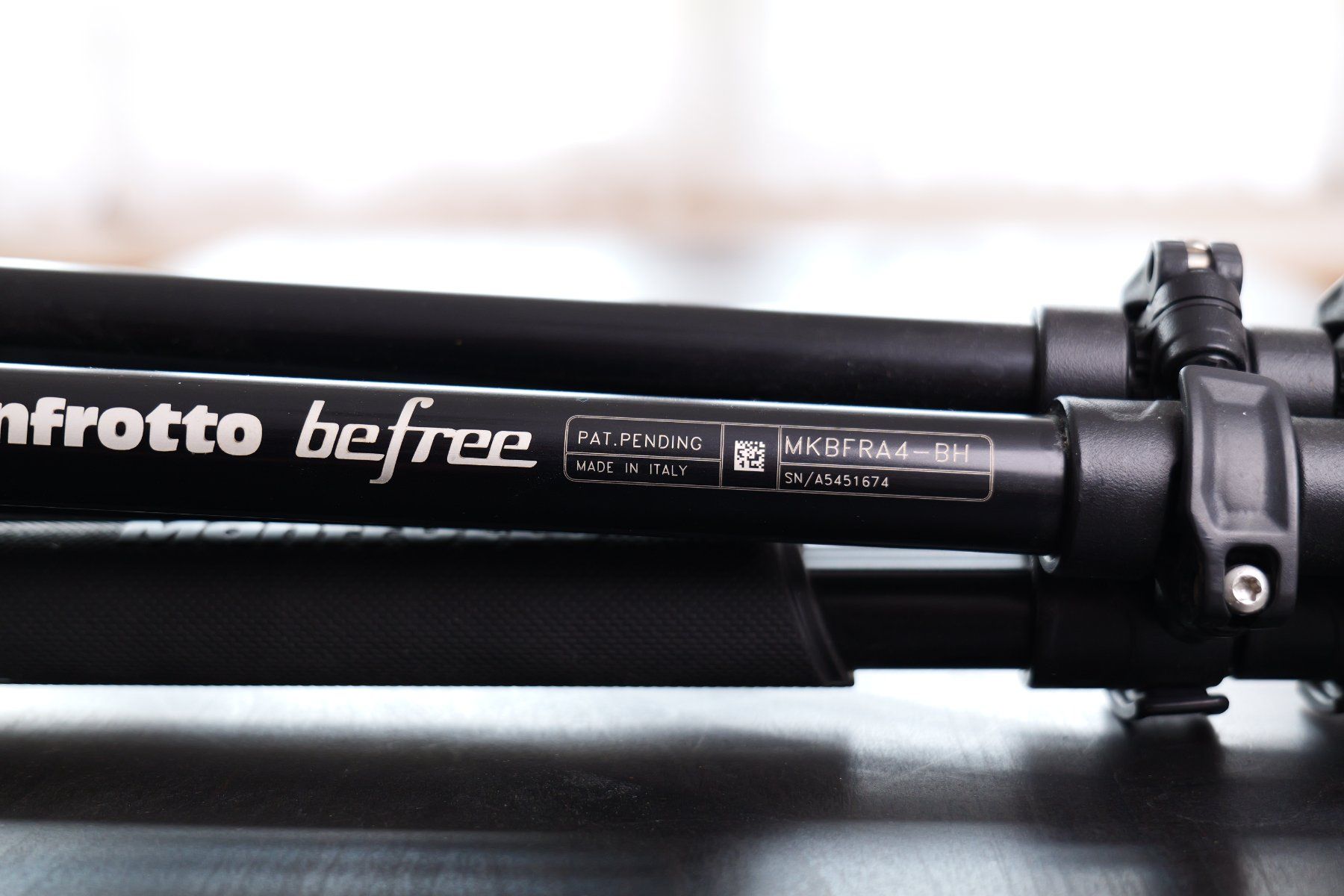Manfrotto Trépieds & Accessoires: Manfrotto befree Stativ + Fluidkopf – D'occasion à Tecknau par LevinLaufmann 1