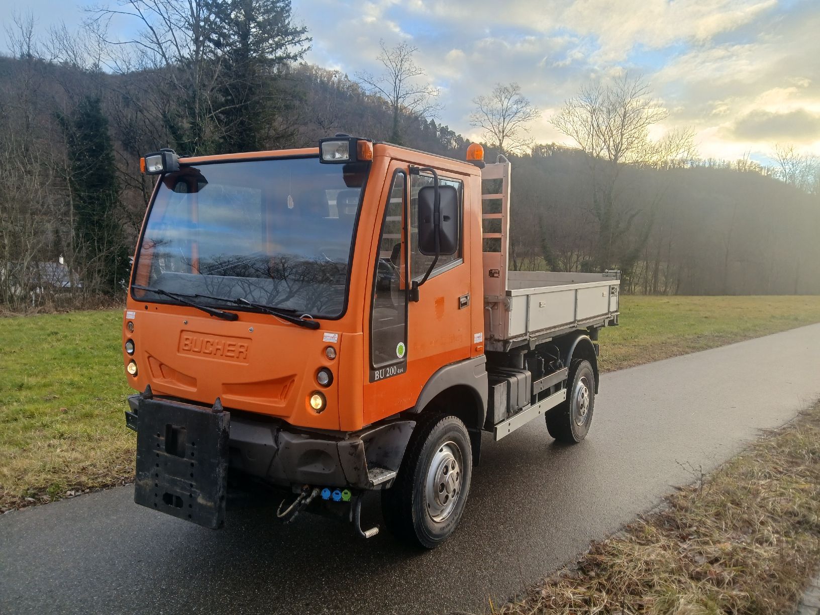 Véhicules utilitaires: Occasion Bucher Bo 200 – D'occasion à Brislach par HAMDIEPF 3
