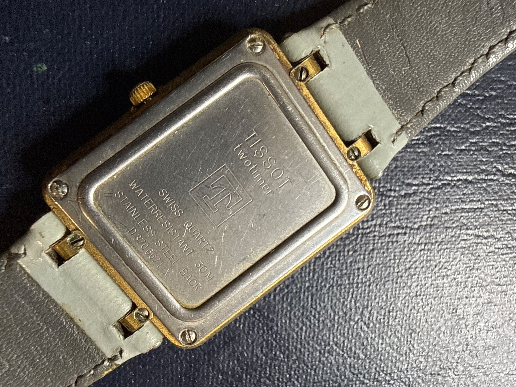Tissot Montres: Tissot Two Timer 27 mm – D'occasion à Pfeffingen par Allhandelklgwatches 3