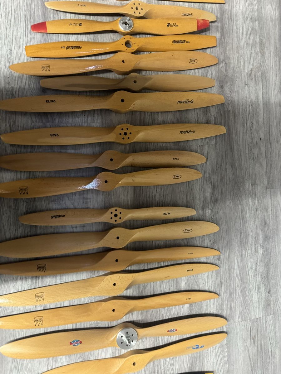Modellismo RC: 24 Stk. Holzpropeller / Flugzeugpropeller – Nuovo (secondo la descrizione) da Schnottwil venduto da stubi02 3