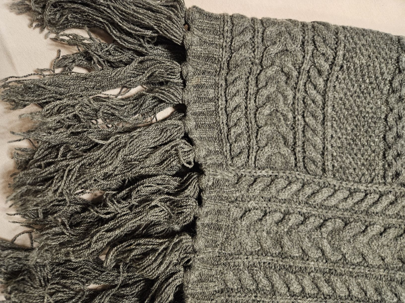 Ralph Lauren Altro in Moda donna: Strickponcho Ralph Lauren – Usato da St. Gallen venduto da Rebiili 2