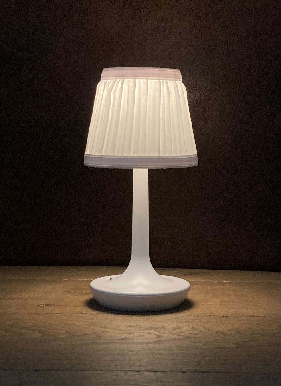 Lampen: Akkulampe Sensor Max weiss – Neu und originalverpackt aus Wallisellen von kingschair 1
