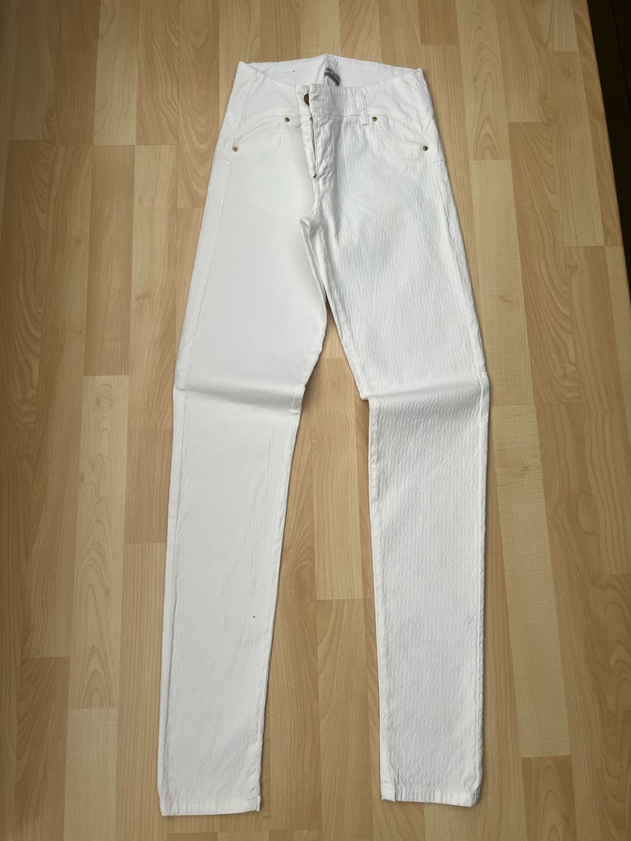 Hosen: White Big Zone Trousers Cotton Elastane Size 38 Summer – Neu (gemäss Beschreibung) aus Emmenbrücke von vic_nx9v 1