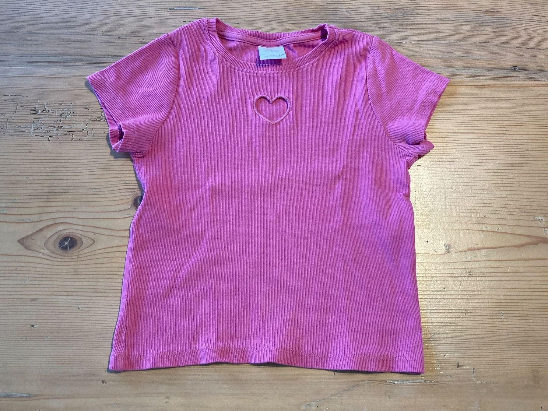 Lotti & Set di vestiti: T-Shirt Mädchen – Usato da Dietlikon venduto da ioa_wd8m 3