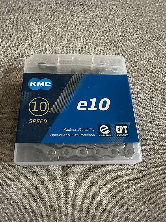 Pezzi di ricambio: Kette KMC e10 EPT  – Usato da Basel venduto da Blindside