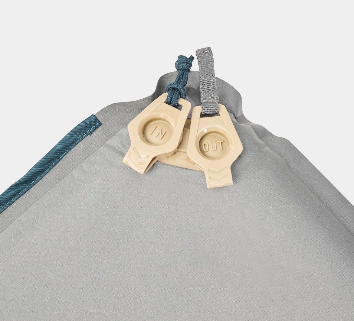 Materassi: 2 matelas autogonflants camping – Usato da Lugnorre venduto da Tobias1 2