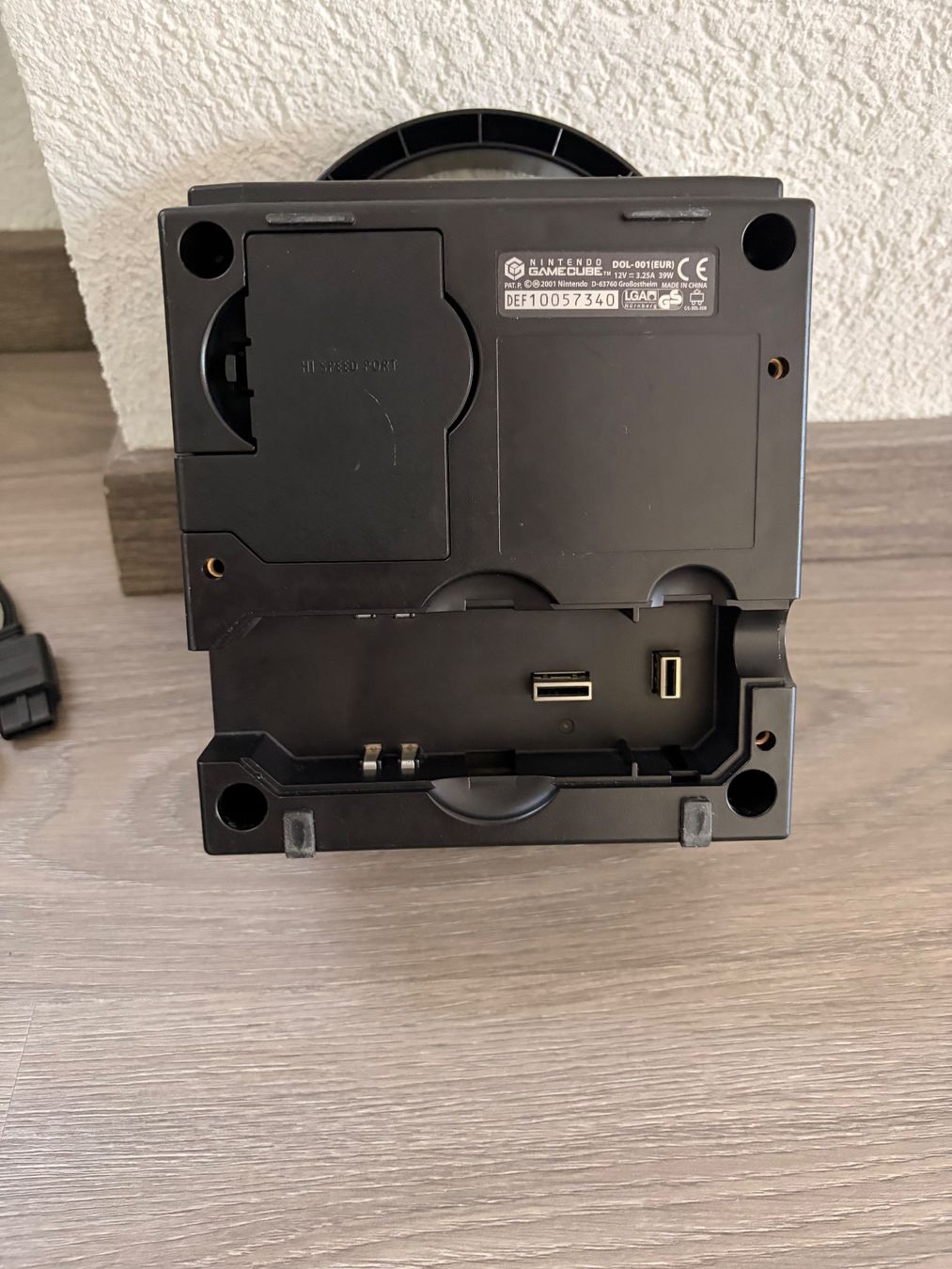 Nintendo Consoles: Nintendo GAME CUBE + 1 Manette+ Jeu Nemo+ MemoryCard+ Cables – D'occasion à Prangins par LakeVD 2