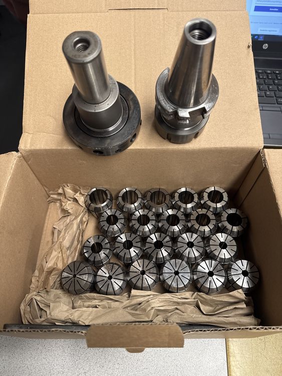 Tous les outils: Spannzangensatz 3-26mm mit 2 Aufnahmen – D'occasion à Bellmund par Sodick