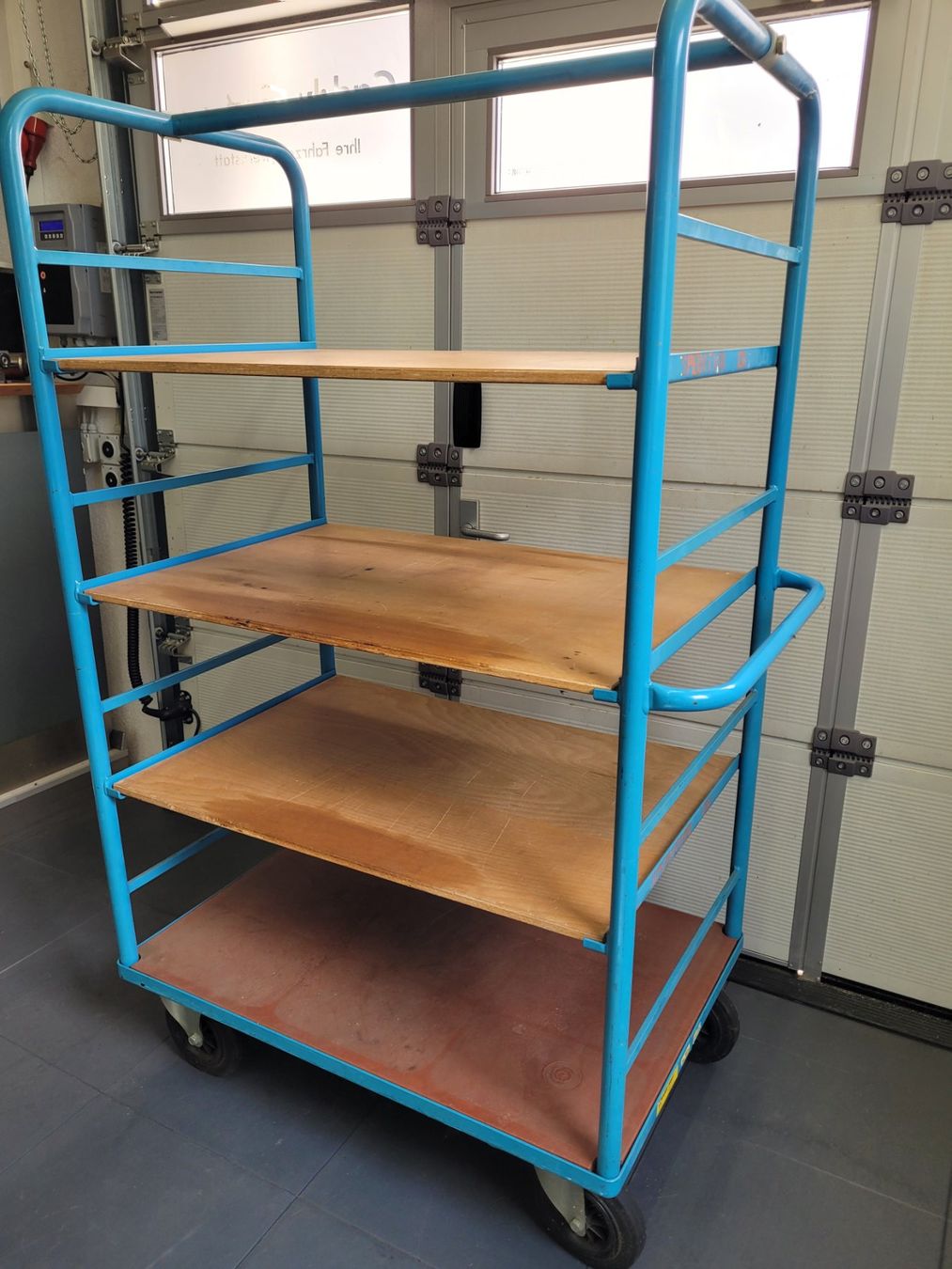 Anhänger: Paketwagen – Gebraucht aus Reinach AG von CaddyFactory 1