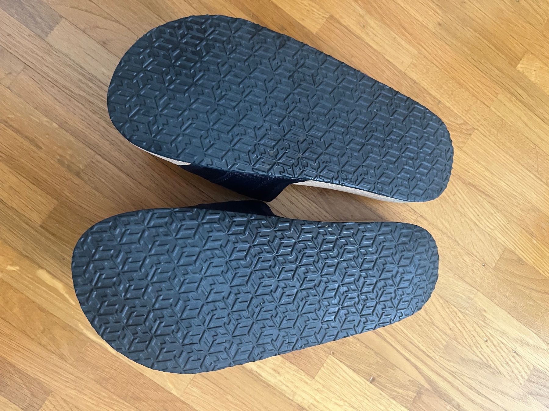 Tommy Hilfiger Scarpe da donna: Hilfiger Schlappen – Nuovo (secondo la descrizione) da Oberriet SG venduto da Tschudi123 2
