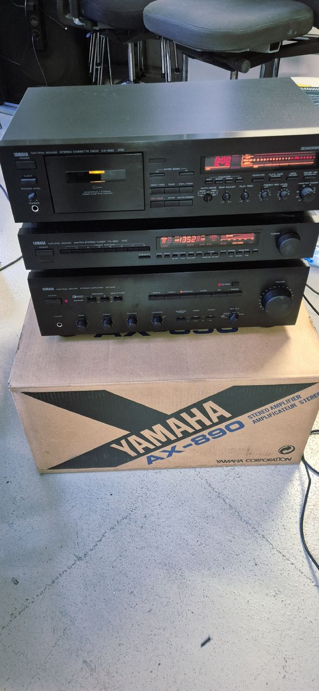 Yamaha Egaliseurs: Yamaha Stereo  – D'occasion à Meilen par COSTA_ABC 3