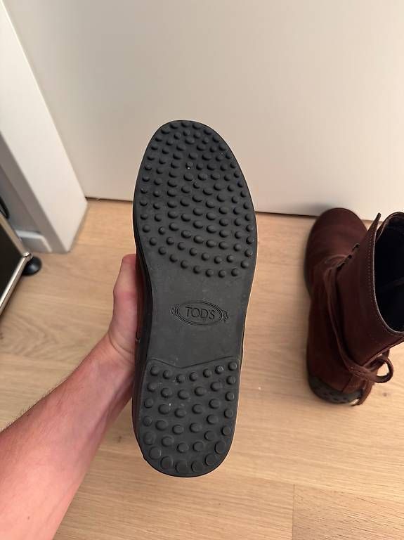 Tod'S Chaussures hommes: Tod's Schnürstiefel – D'occasion à Bottighofen par max_r8mx 2