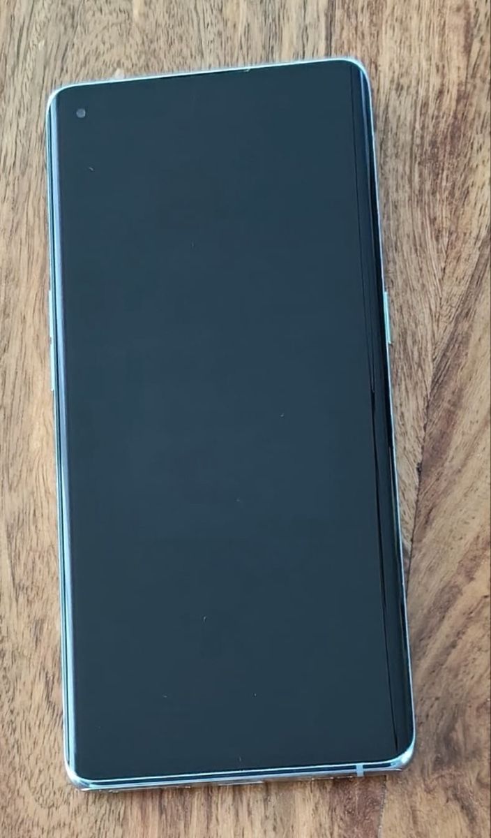 Oppo Telefoni cellulari / Smartphones: Oppo Reno 6 Pro – Usato da Stäfa venduto da Cooper82 2