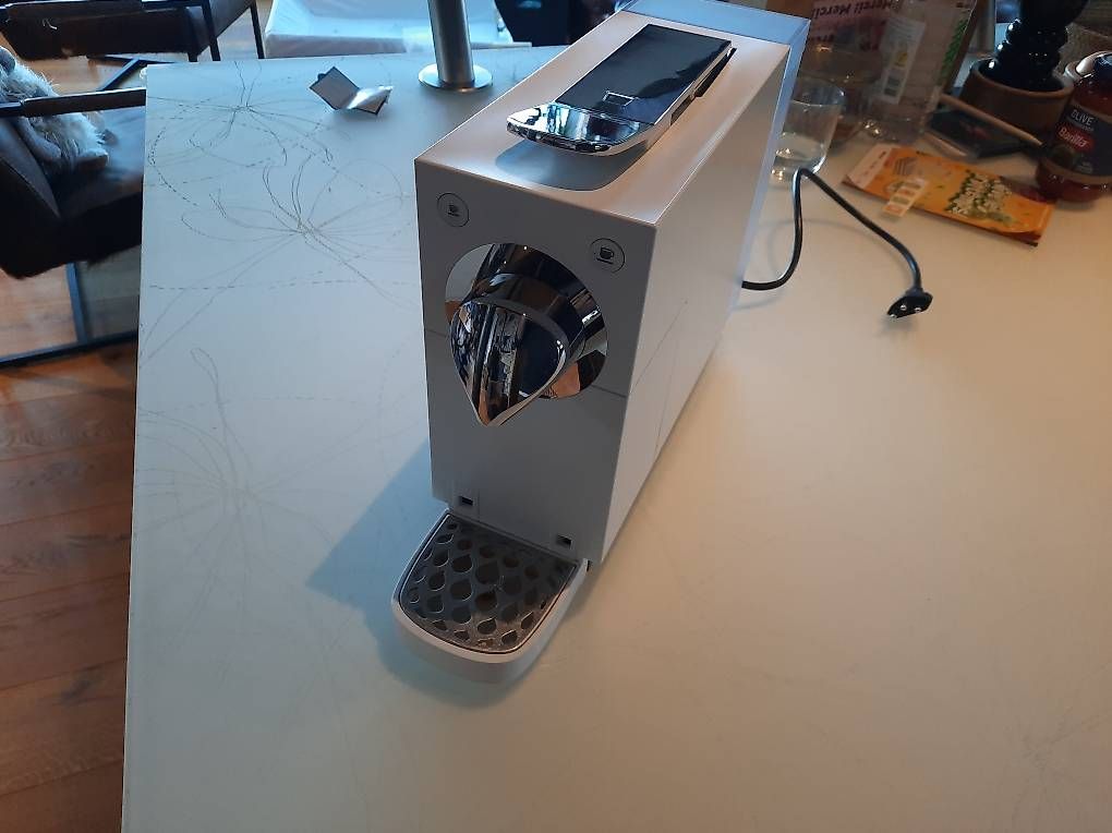 Kaffeemaschinen & Espressomaschinen: Machine à café Delizio UNA – Gebraucht aus Choëx von ala_jhc6