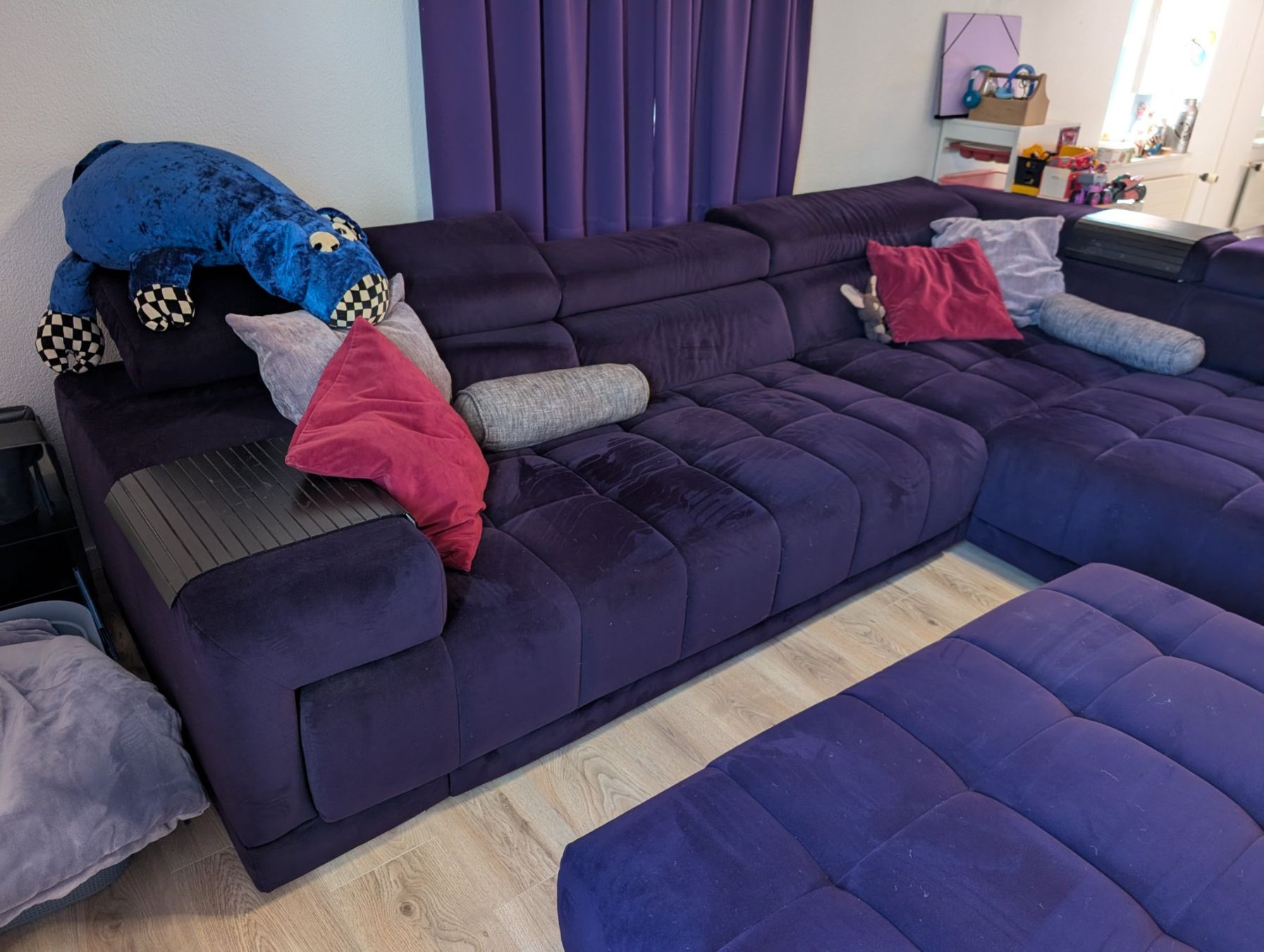 Divani: Ecksofa mit Hocker – Usato da Schlossrued venduto da AM_5044 2