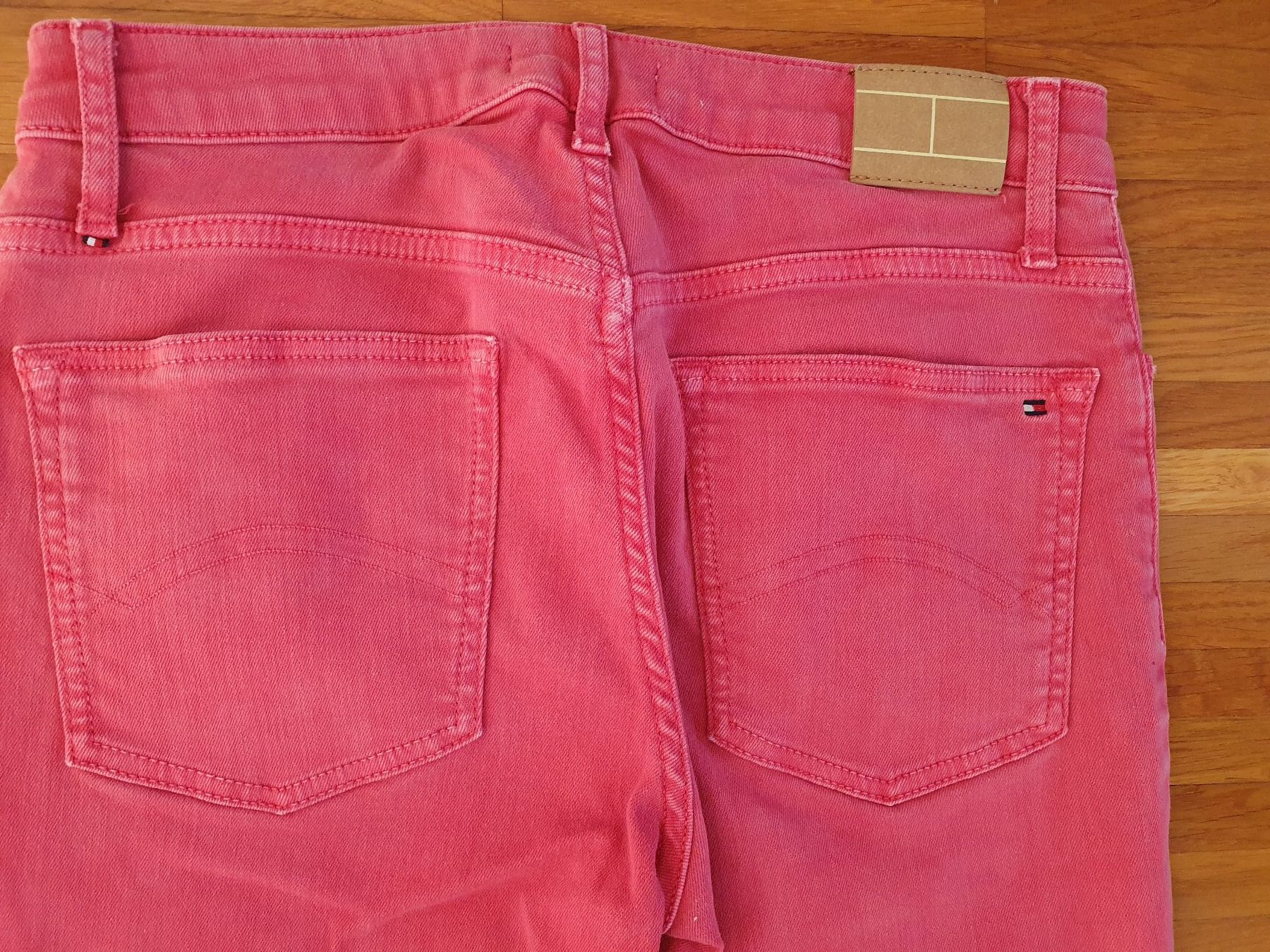 Tommy Hilfiger Pantaloni: Tommy Hilfiger Jeans Mädchen, Gr.176 – Usato da Zürich venduto da Modnok 3