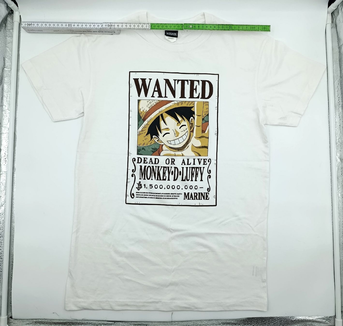 T-Shirts: One Piece Wanted T-Shirt Grösse L – Gebraucht aus Wil SG von Donaldus