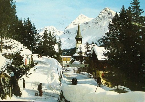 Ansichtskarten: AROSA Poststrasse mit Dorfkirche – Gebraucht aus Jona von philajona