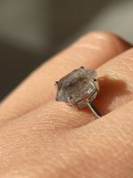 Herkimer Diamant (Rohstein) Natursteinring verstellbar