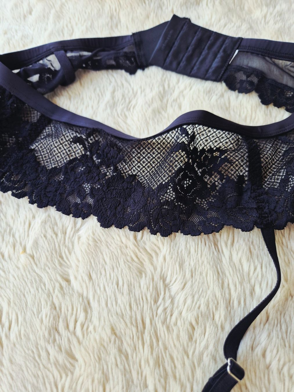 Altra biancheria intima: Stringhosenhalter Gürtel schwarz Spitze Grösse M neu – Nuovo (secondo la descrizione) da Elsau venduto da the-colorful-side 4