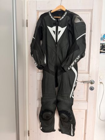 Dainese Laguna Seca 1-Teiler Lederkombi – Größe 52 – NEU &