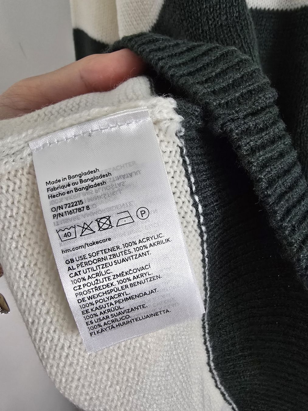 H&M Pulls & Sweat-shirts: H&M Strickpullover - Grösse L – Neuf avec emballage d'origine à Rickenbach b. Wil par Kth_v8 3
