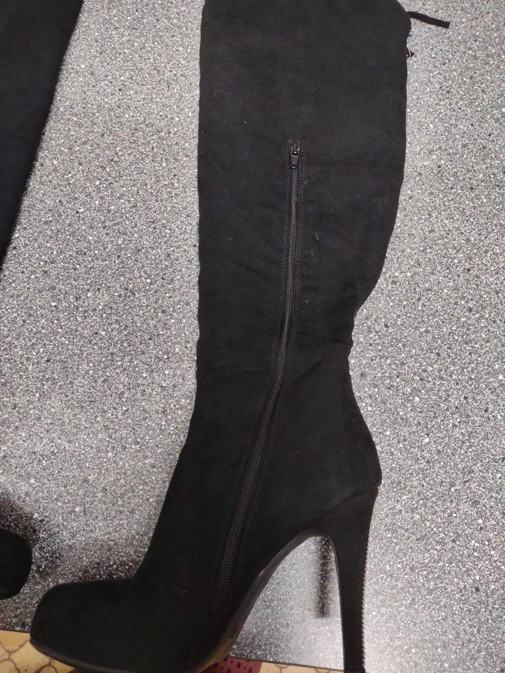 Scarpe da donna: Stiefel – Usato da Montlingen venduto da Nikita-Sidney 2