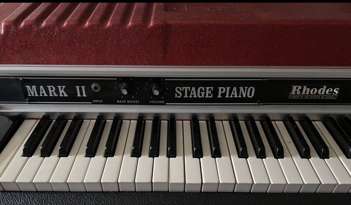 Rhodes Strumenti musicali: Fender Rhodes Stage Piano Seventy Three – Usato da zürich venduto da marcaomm 1