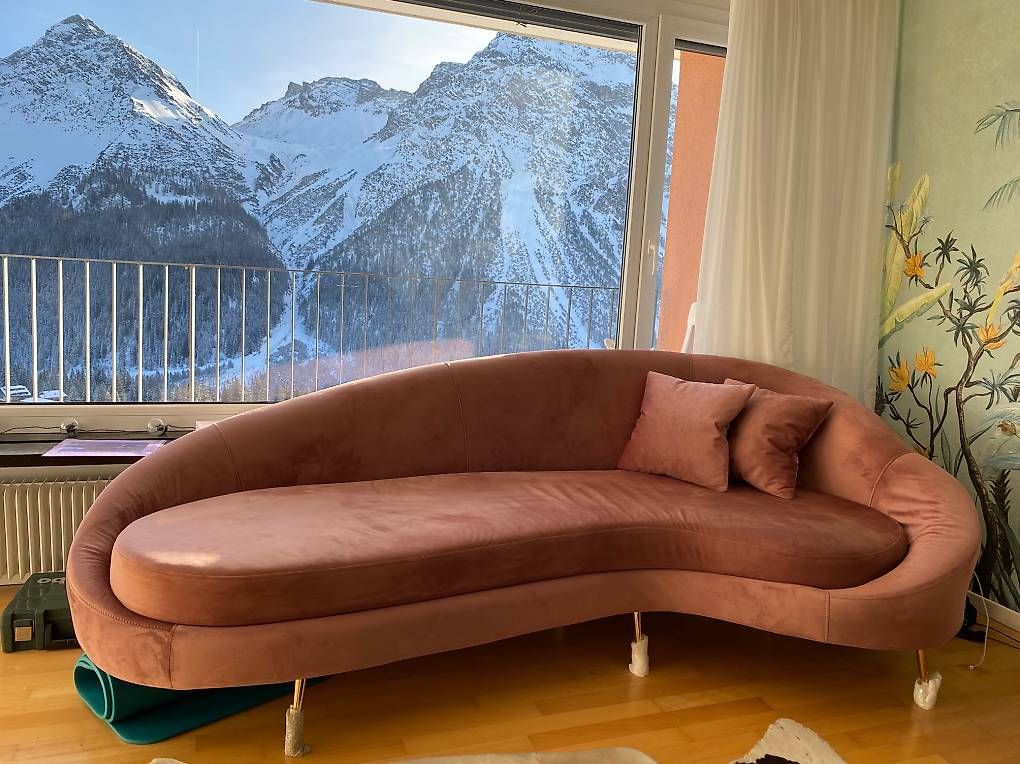 Divani: Designer Sofa aus Samt NEU rosa – Usato da Zürich venduto da Puck3 2