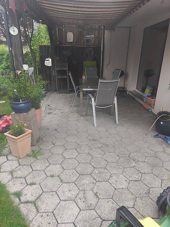 Rivestimenti per pavimenti: Terassen- Gartenplatten gratis zum abgeben – Usato da Schnottwil venduto da Fuchs111 2