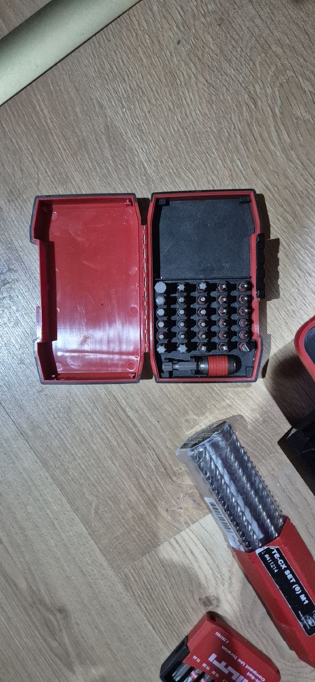 Hilti Tutti gli attrezzi: perceuse et visseuse Hilti – Usato da Berlens venduto da ETE68 6