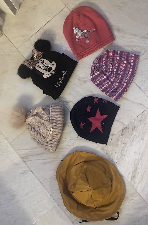 Altro abbigliamento per bambina: Mädchen Kappe – Usato da St.Gallen venduto da tij_hm7n