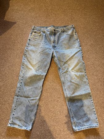 Carhartt Jeans, Oben gross geschnitten
