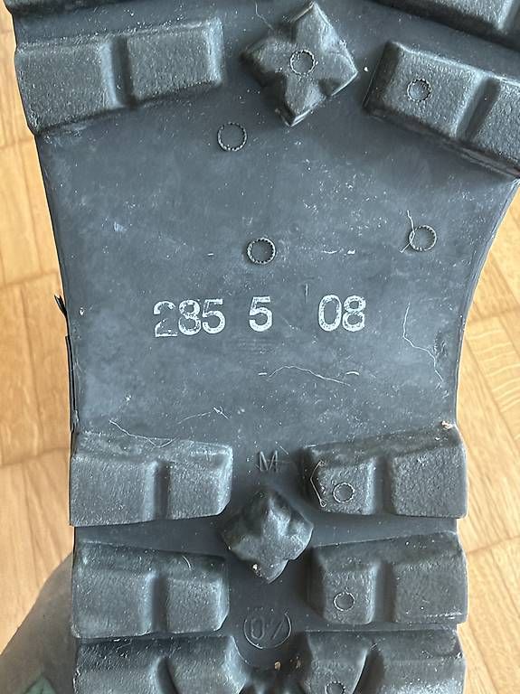 Minerva Scarpe da uomo: Scarponi militari minerva – Usato da Gnosca venduto da Fiore89 3
