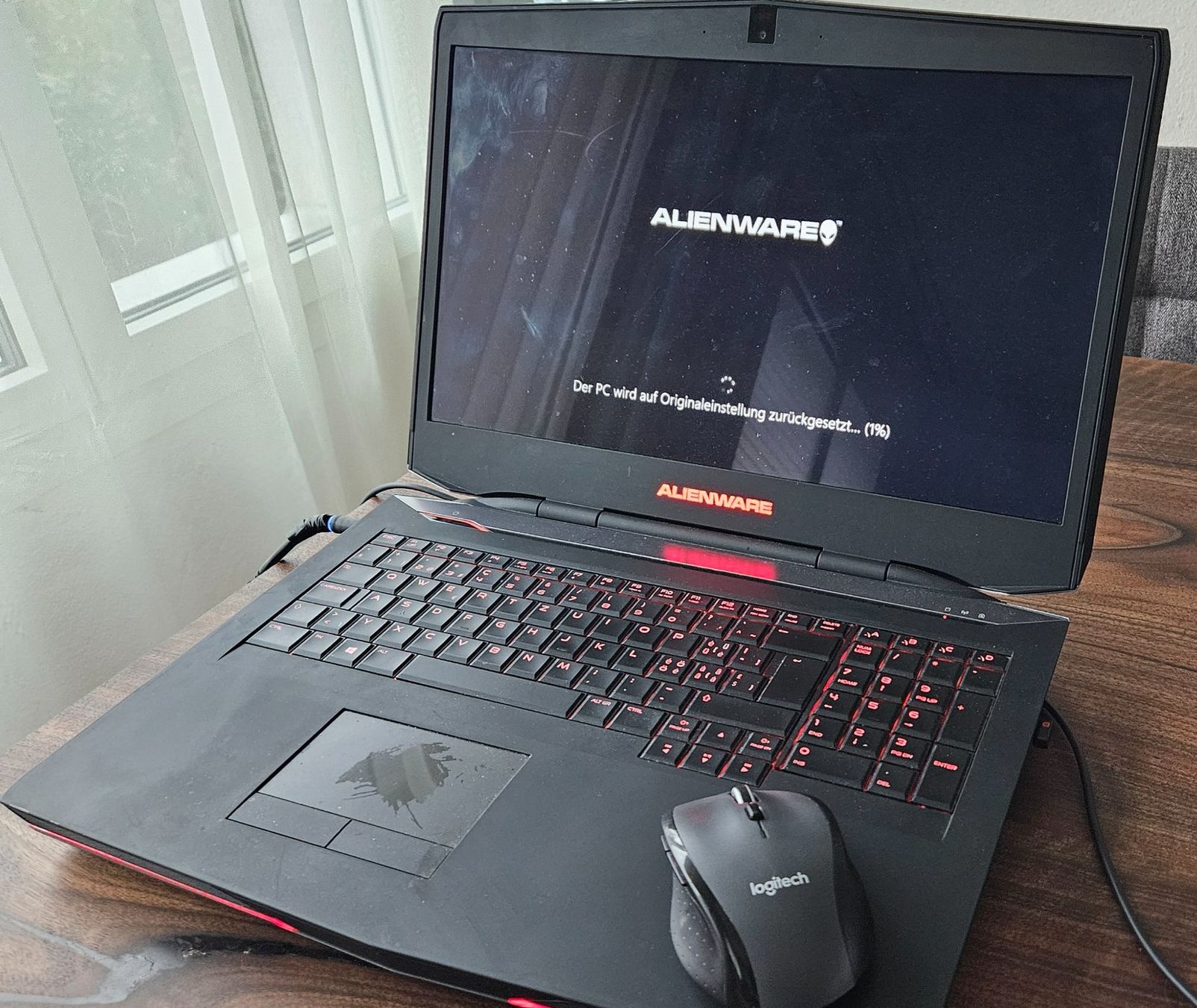 Alienware Notebooks: Dell Alienware 17 Intel Core i7-4700MQ 2.4GHz – Gebraucht aus Rotkreuz von