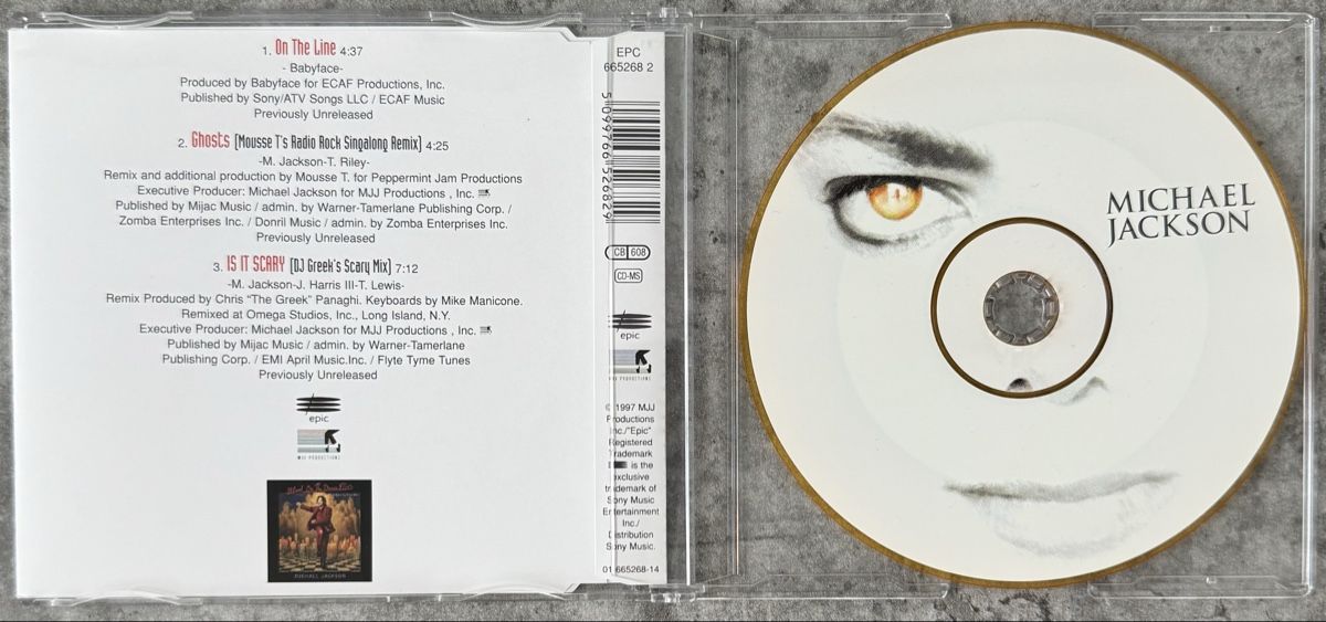 CD: Michael Jackson Ghosts Deluxe Box - Selten Top Zustand! – Usato da Oberglatt ZH venduto da Incredibles 5