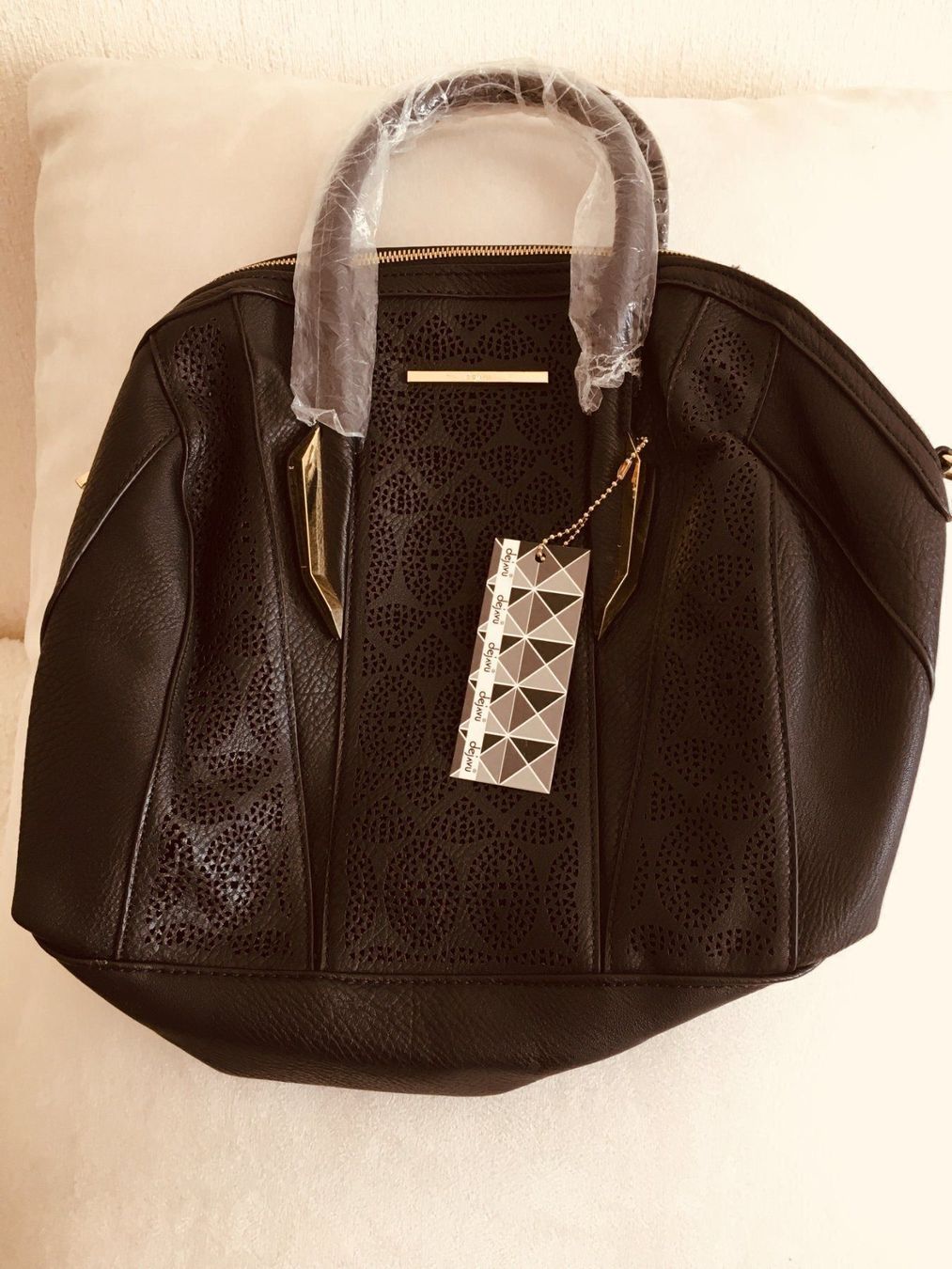 Taschen für Damen: Sac à main – Neu (gemäss Beschreibung) aus La Tour-de-Peilz von Halltal