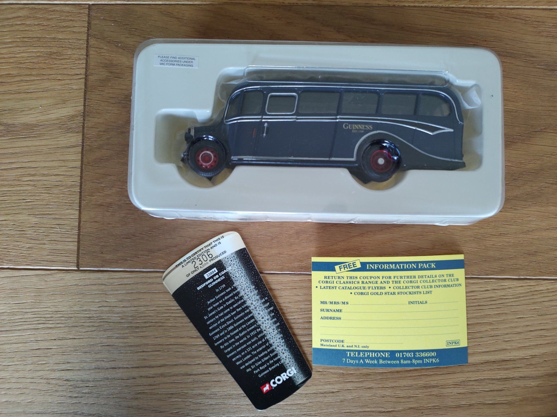 Corgi Toys Modellini d'auto: Corgi 33804 Bedford OB Coach Guinness – Nuovo (secondo la descrizione) da Nottwil venduto da Dorje67 2