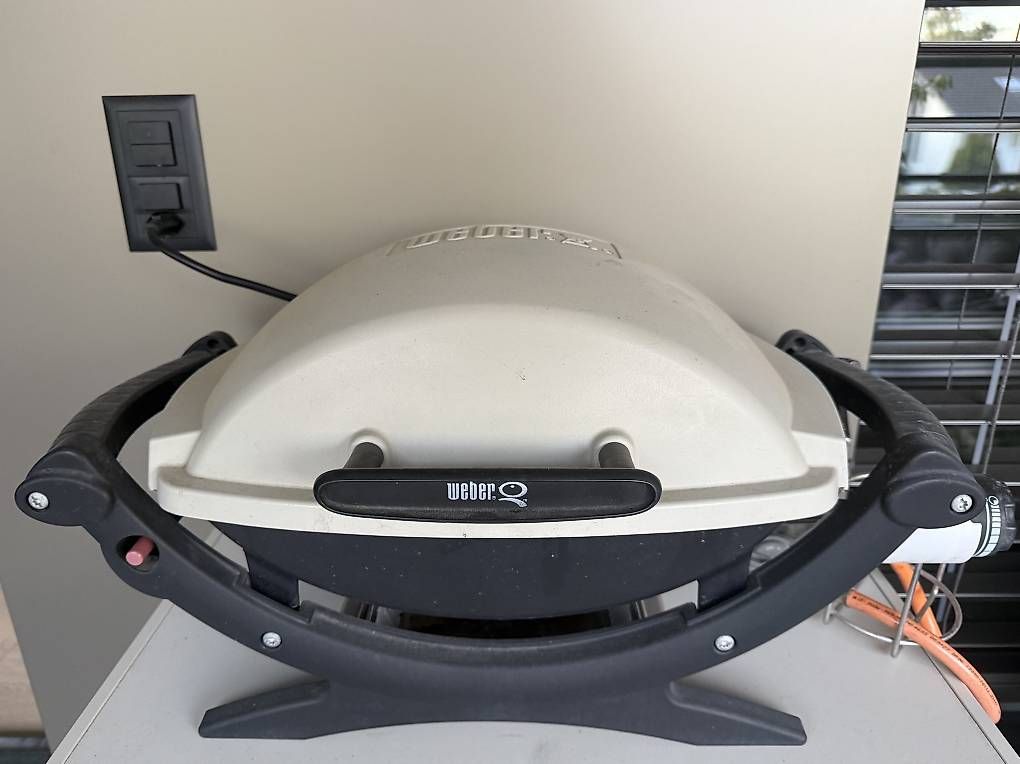 Grils: Weber Gasgrill – D'occasion à Liebefeld par m_m_mdx6