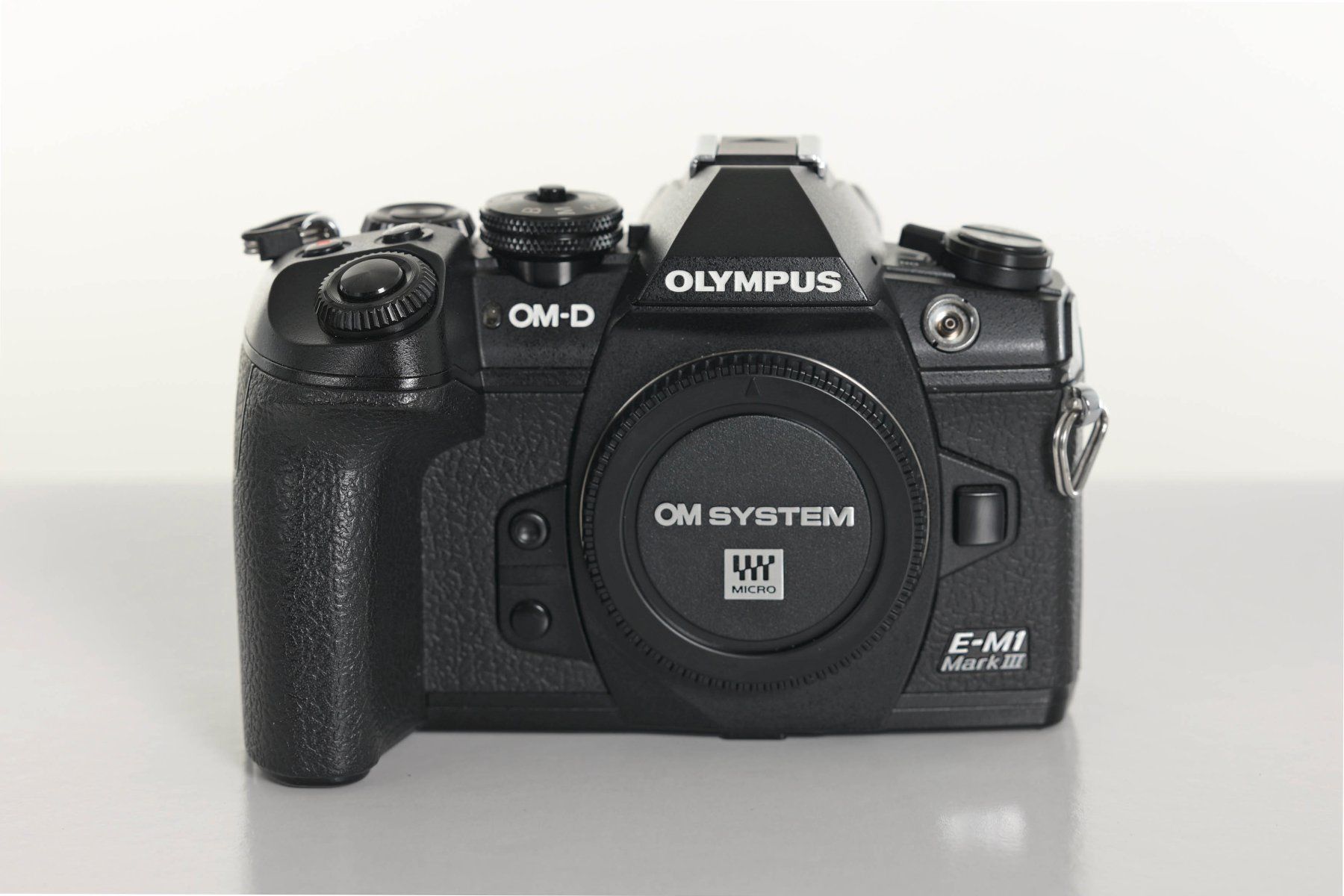 Olympus Appareil photo: Olympus OM-D E-M1 III Gehäuse – D'occasion à Wädenswil par tevyag