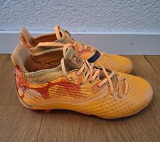 Fussballschuhe - Grösse 34