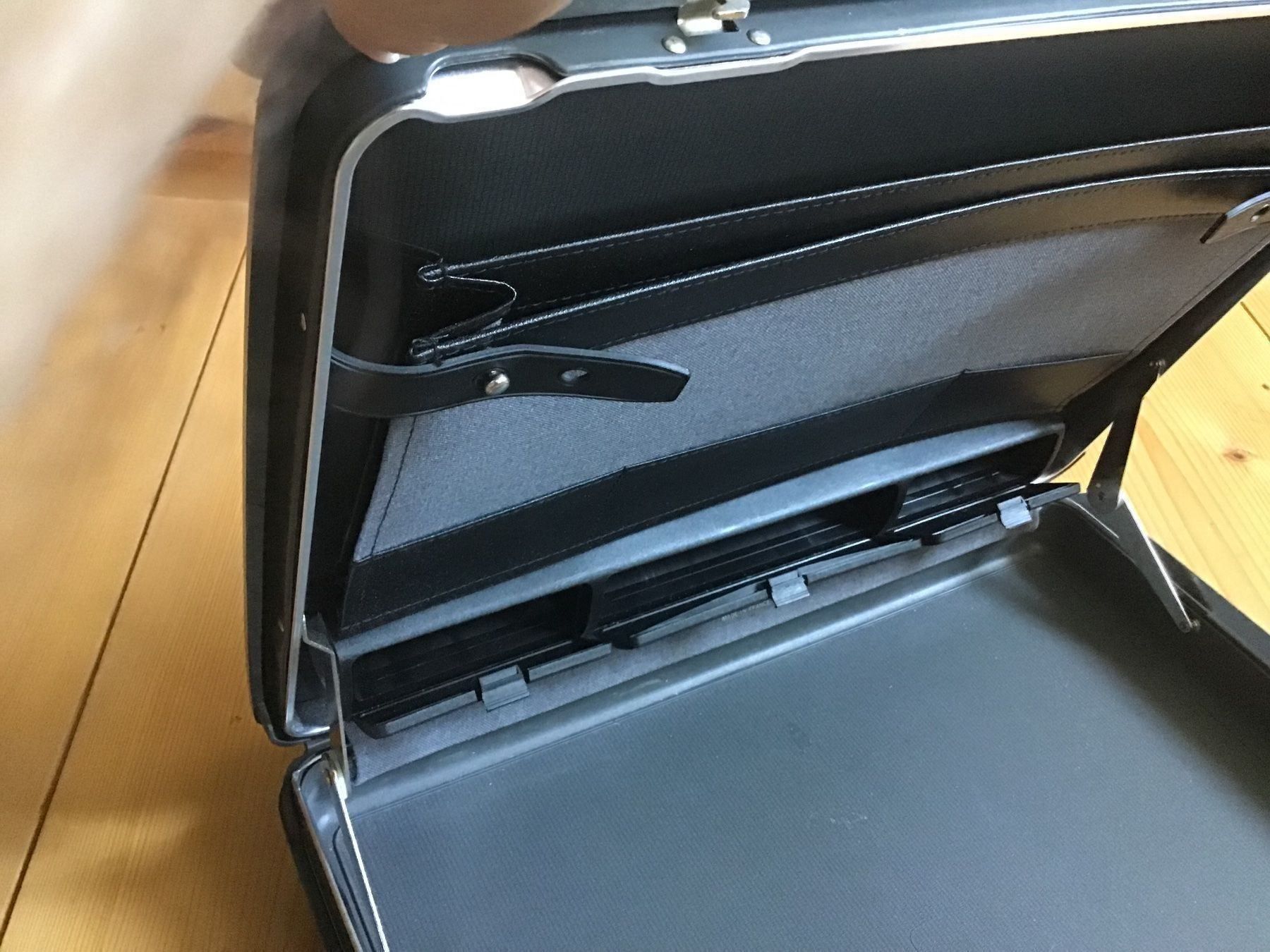 Samsonite Valigie & Borse: samsonite aktenkoffer – Difettoso da liestal venduto da makai05 4