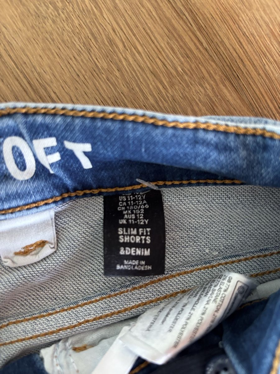 Pantaloni: Kurze Jeans-Hose Gr. 152 – Usato da Bubikon venduto da Ultima2 2