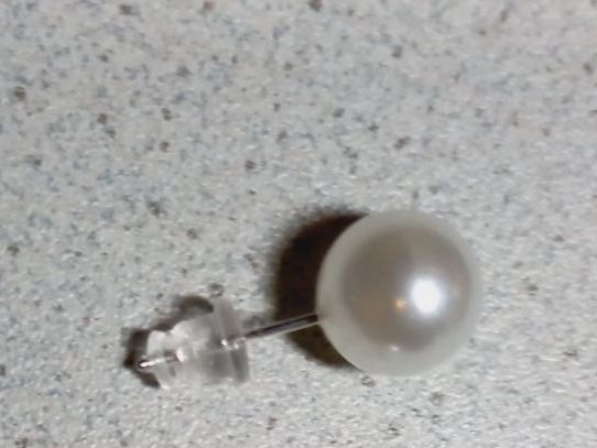 Ohrringe & -stecker: 1 Silber Muschelkern Perlen Ohrstecker – Neu und originalverpackt aus Winistorf von acreativ4