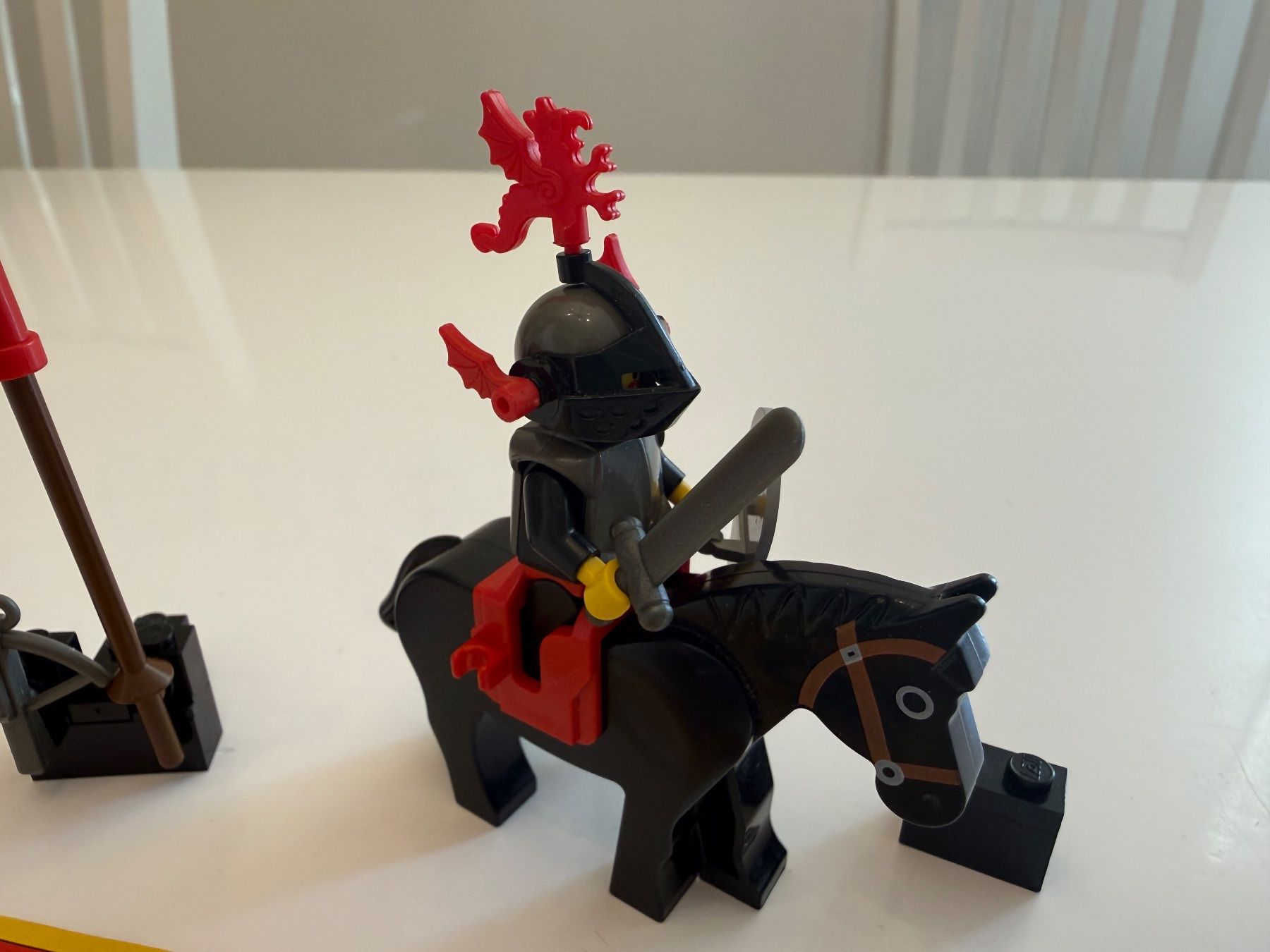 Lego Kit di costruzioni: LEGO Castle 6009 Black Knight – Usato da Burgdorf venduto da Pistar 3