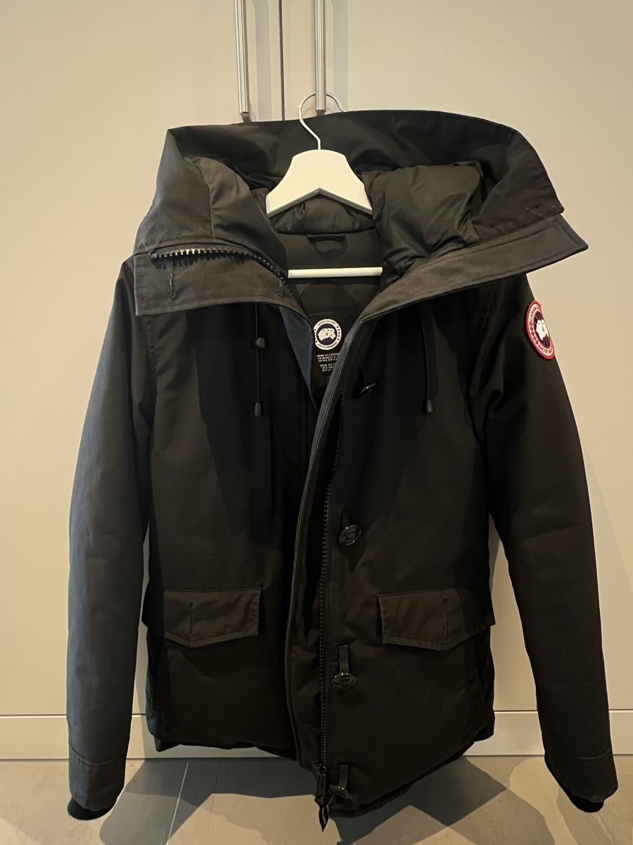 Canada Goose Giacche: Canada Goose Winterjacke, Schwarz, Gr. S – Usato da Täuffelen venduto da lis_cz7q